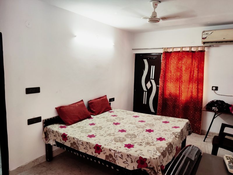 Studio Flat in Dwarka, New Delhi