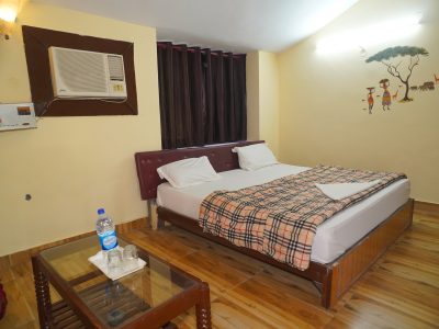 Rooms for Group / Individuals at Jim Corbett Park