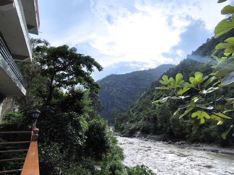 Tirthan Grand Riverside