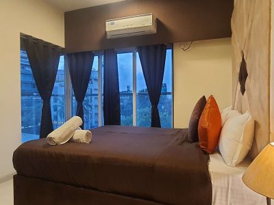 ❤ Delightful 2BHK 10 min ➝ Airport KING Bed 55 TV Santacruz (East)