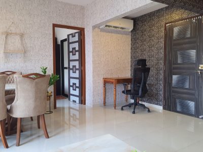 Classy 3BHK 15 min Sea to City View King Bed Wifi