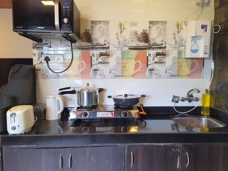 Homey Studio 10 mins to Sea, Cafe Wifi Netflix