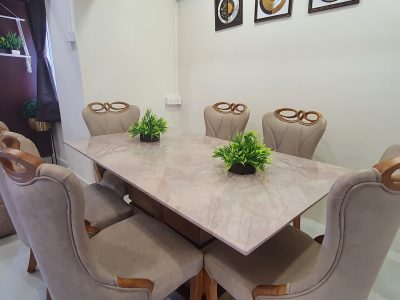 Grand 2BHK 15 Mins to Sea Cafe Wifi King Bed