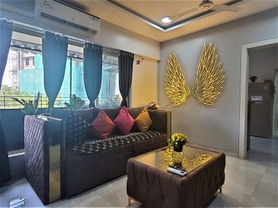 Refreshing 2BHK Attached Balcony 7 Mins to Airport