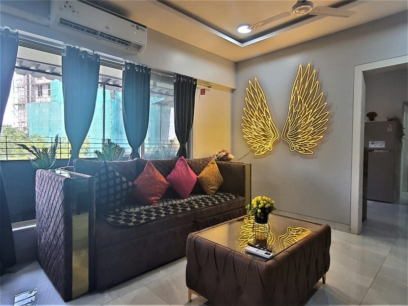 Refreshing 2BHK Attached Balcony 7 Mins to Airport