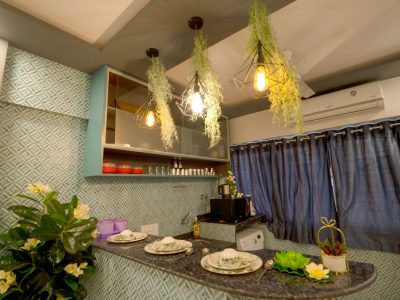 ❤ Cool Stay: 2BHK ✔️ King Bed ✔️Bathtub ✔️Netflix