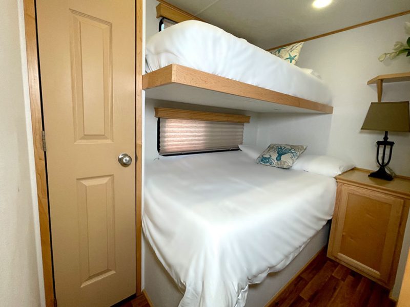 Mangrove Marina and Resort Aqualodge Houseboats