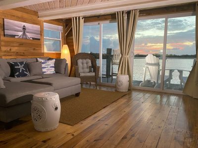 Mangrove Marina and Resort Aqualodge Houseboats Grey Lady