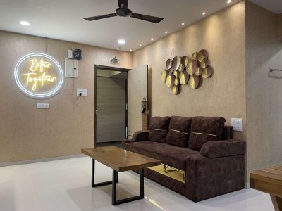 ❤ Graceful 1BHK Netflix 55″ TV Wifi Ready Kitchen