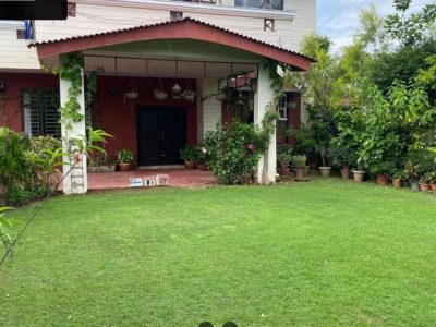 Villa with tropical garden, Kansal Road, Chandigarh