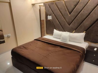 ❤ Woody 2BHK King Bed Kitchen Netflix 55TV Wifi