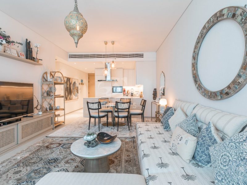 Luxury | No Bills | Highly Upgraded