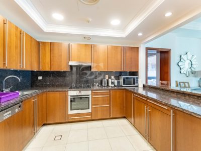 Stunning Views of The Palm | Free Cleaning | No Commission The Fairmont Palm Residence South, The Fairmont Palm Residences, Palm Jumeirah, Dubai