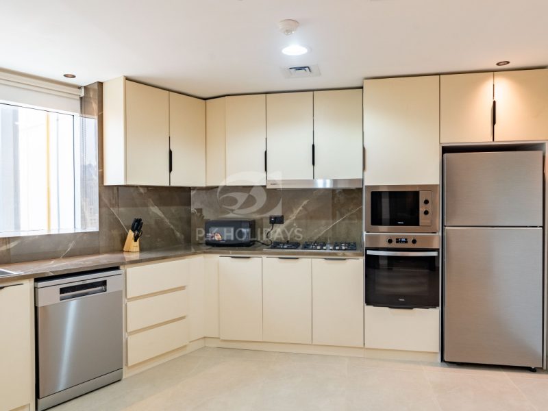 Burj Khalifa View | Prime Location | Fully Furnished Burj Al Nujoom, Downtown Dubai, Dubai