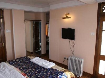 Hotel Shangri La Regency