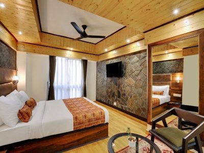 Summit Queens Yard Darjeeling