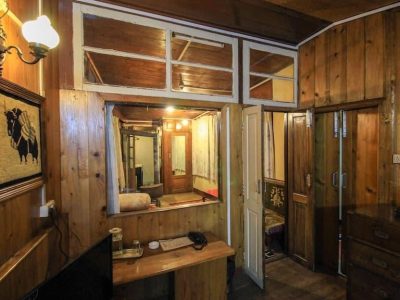 Olde Main Bellevue Heritage