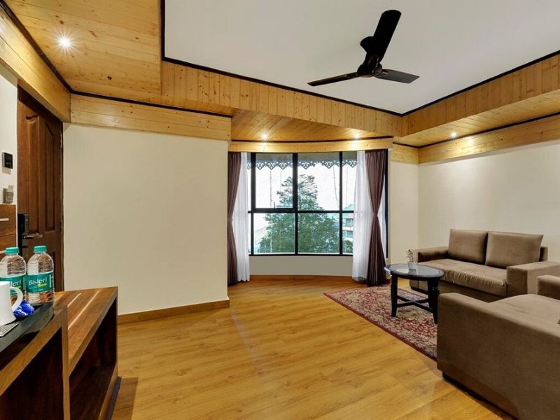 Summit Queens Yard Darjeeling