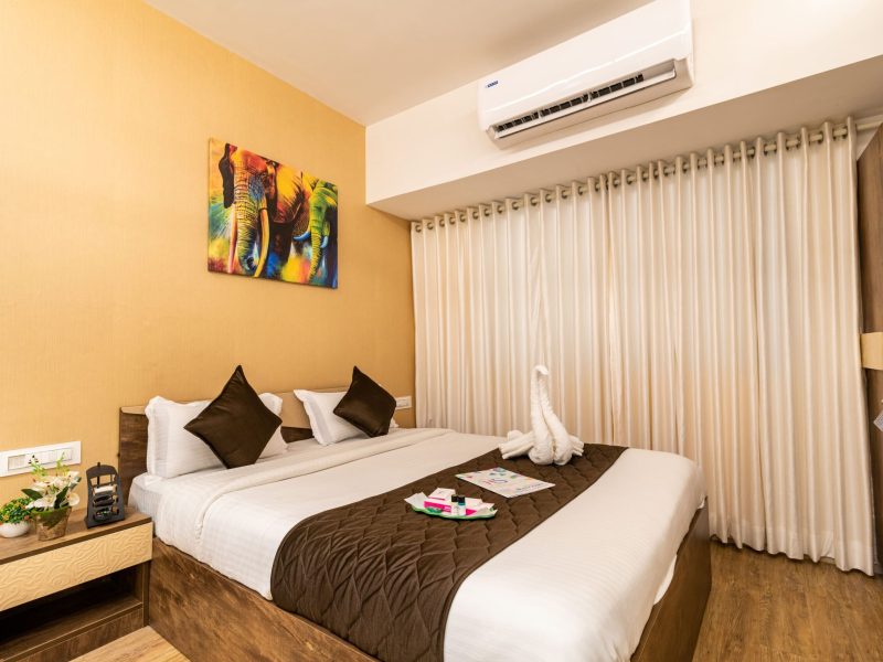 Rustic Studio Borivili (East)