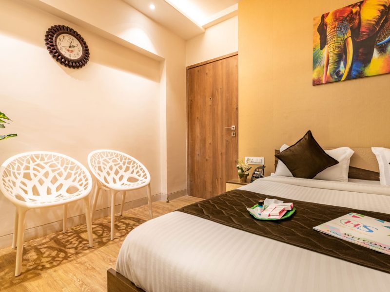 Rustic Studio Borivili (East)