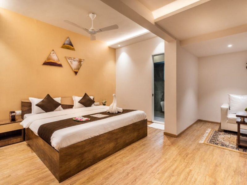 King’s Suite ( 5 BHK ) Borivili (East), Mumbai