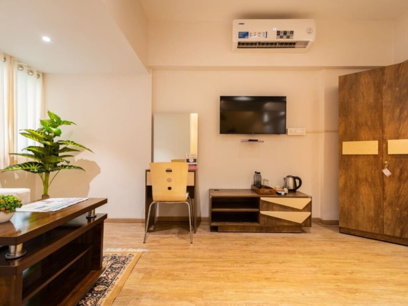 King’s Suite ( 5 BHK ) Borivili (East), Mumbai