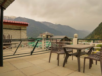 Ride At Hill Hotel & Cottages