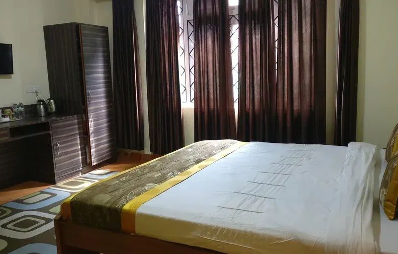 Hotel White Conch Residency