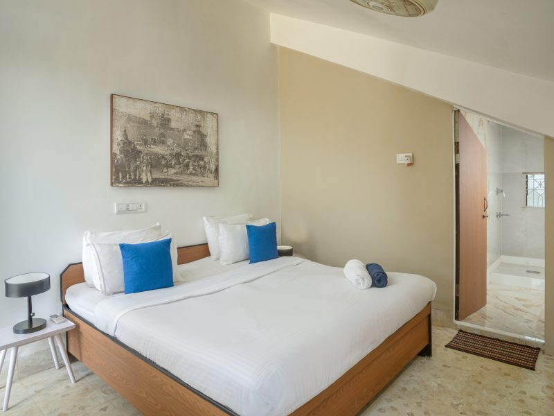 Francis Villa, Lonavalas Premier 4 bhk pool villa