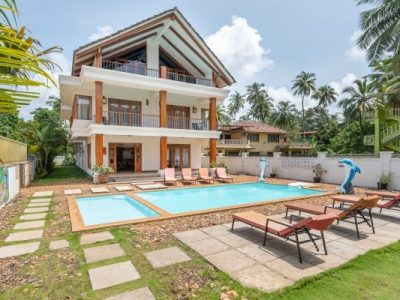 Bali Style Villa with shared pool In Calangute
