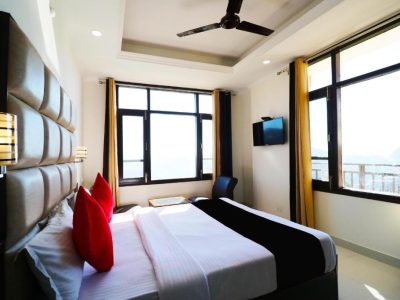 Tanwar BB (bloominn) Shimla