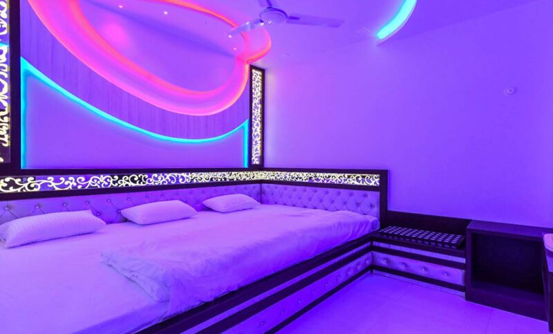 HN Palace Homestay, Agra