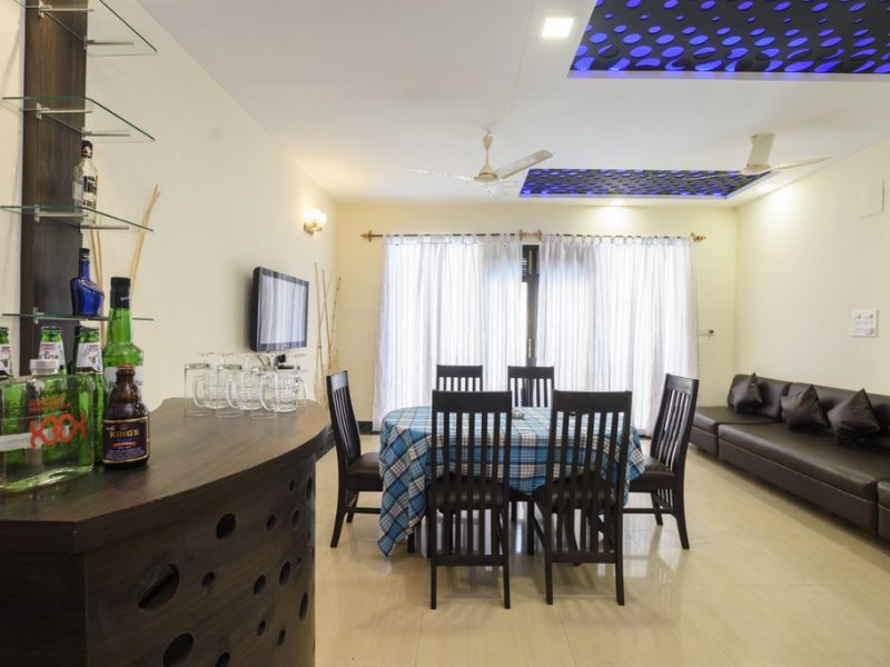 SNS beach holiday villa with private swimming pool