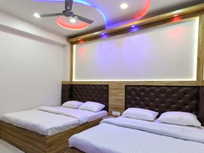 HN Palace Homestay, Agra