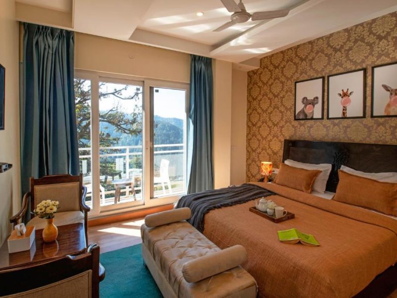 The Namah Retreat By PerfectStayz - King Room with Balcony, Shimla