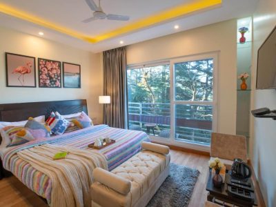 The Namah Retreat By PerfectStayz - King Room with Balcony, Shimla