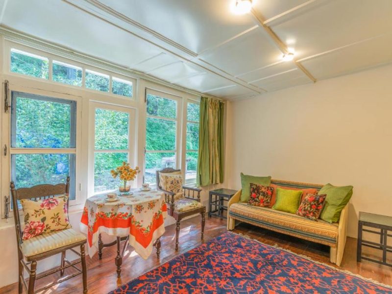 StayVista at Rose Cottage - Bonfire Scenic View