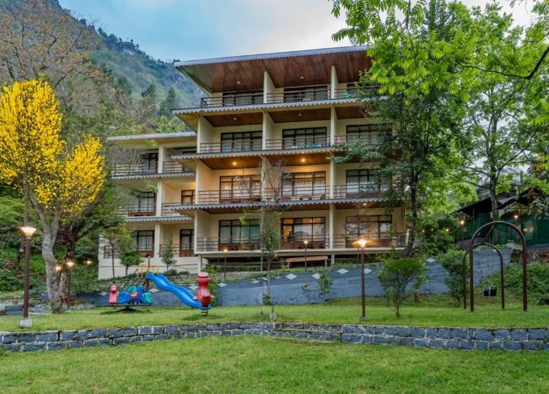 Summit Norling Resort