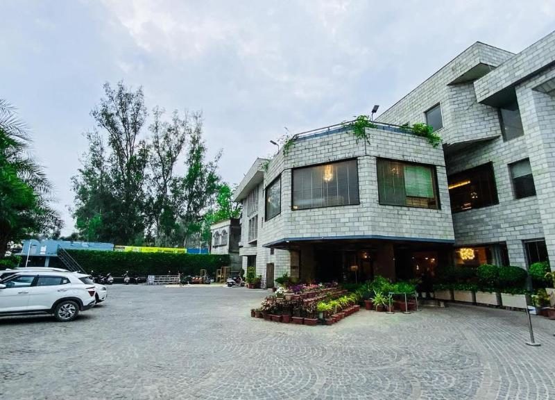 Natraj Hotel