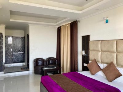 Tanwar BB (bloominn) Shimla