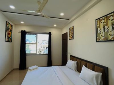 LuxAura 2BR Suite Jaipur