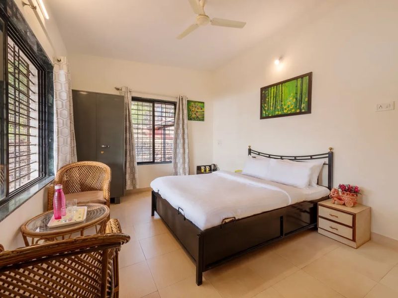 CosmicStays Countryside Panorama-Lakeview Bungalow