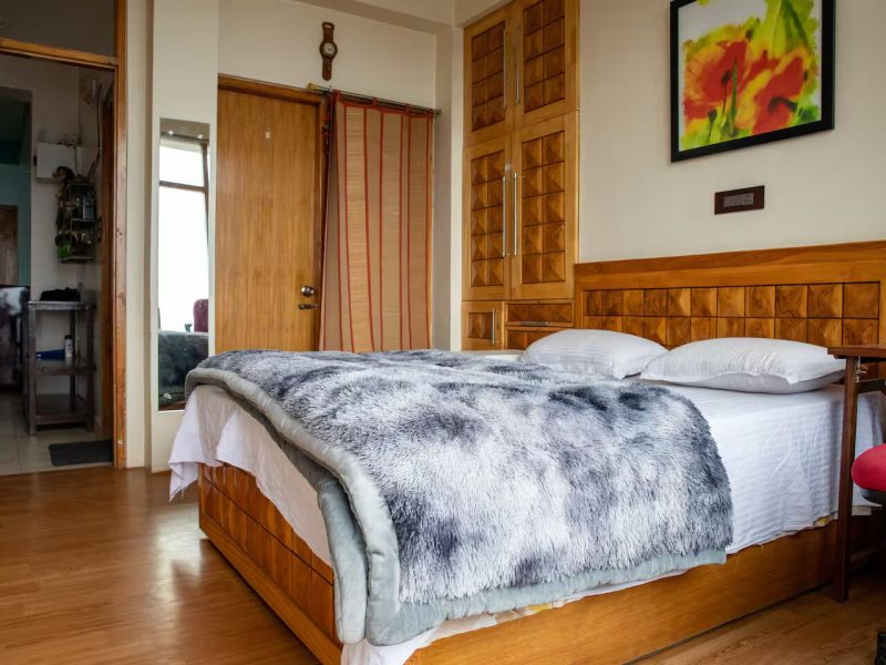 Valley View Boutique Suite | Hillspeak Homes