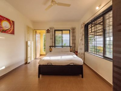 CosmicStays Countryside Panorama-Lakeview Bungalow