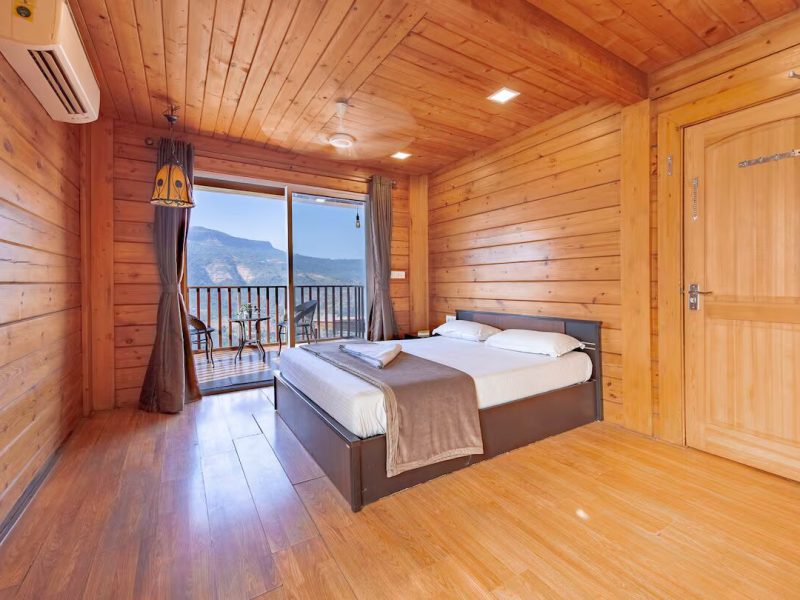 CHALET 4 BHK VILLA LONAVALA