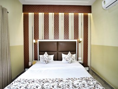 The Orchid Retreat, Agra