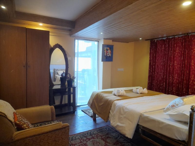 RusticRejuve Darjeeling2BR with balconies