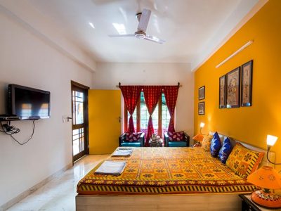 The Coral Tree, Agra