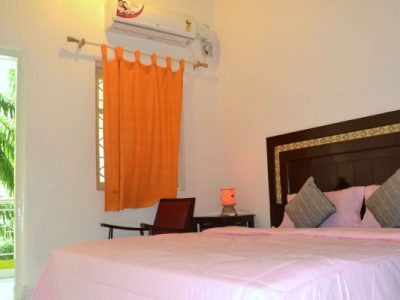 3Bhk Duplex Beach Bungalow in Calangute .