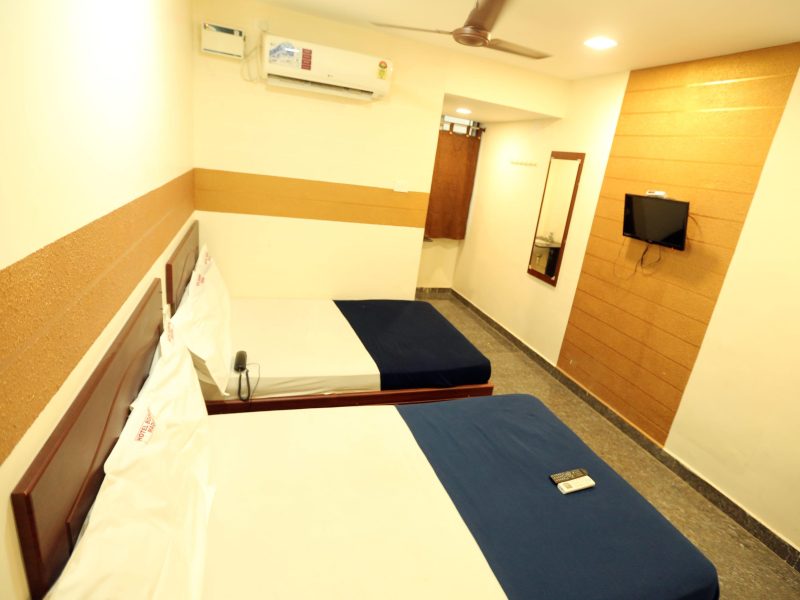 Hotel Boopathi